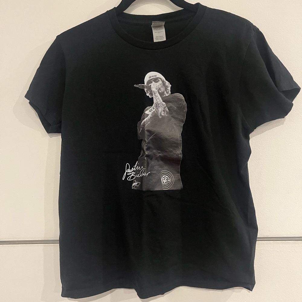 Justin Bieber Ladies Gildan t shirt - M